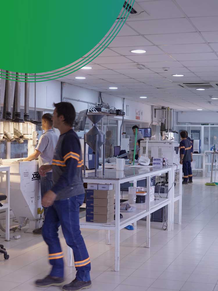 Compromiso y confianza en el agro Equipo de E-Grain trabajando con compromiso y calidad
